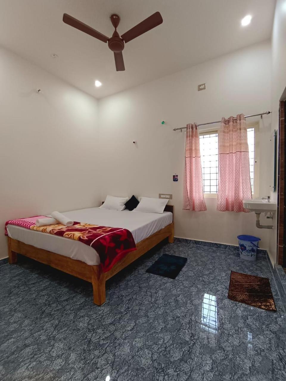Hampi Anjana Home Stay Eksteriør billede